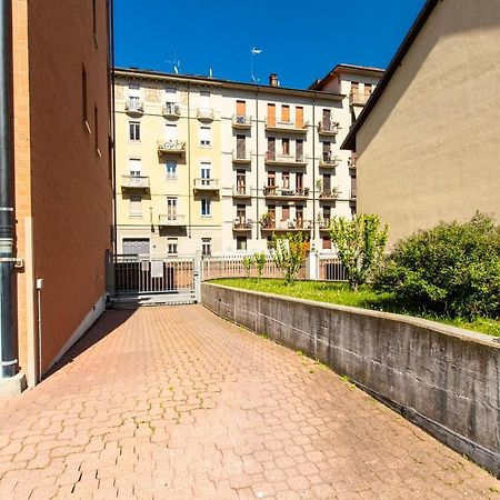 Come Casa Like Home Apartment With Parking 토리노 외부 사진