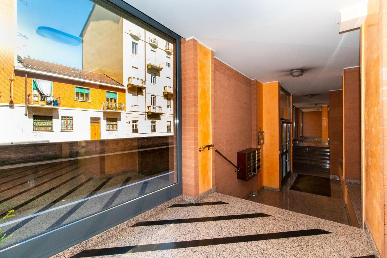 Come Casa Like Home Apartment With Parking 토리노 외부 사진