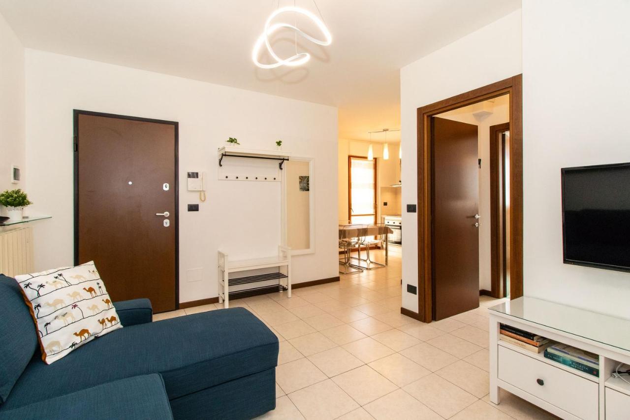 Come Casa Like Home Apartment With Parking 토리노 외부 사진